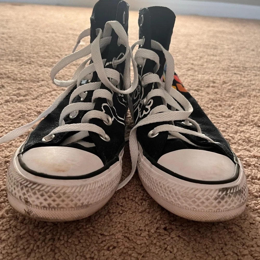 Colorful converse - Picture 4 of 6